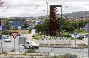 Reportaje en Lucena, pueblo de Córdoba donde el número de infectados por...