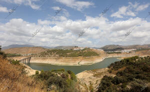 Iznájar (Córdoba), 21/09/2022. Imagen del Pantano. Sequía