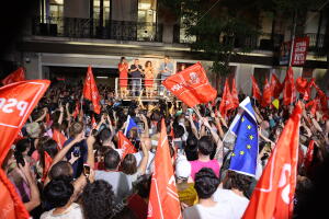 Seguimiento de resultados de las elecciones generales en la sede del PSOE de la...