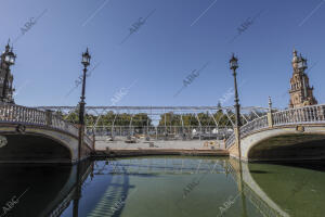 000 metros cuadrados en la Plaza de España para celebrar la Santalucía Universal...