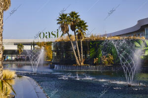 Parque y centro comercial Oasiz