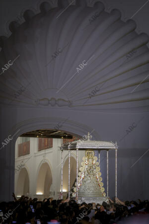 Rosario y procesión de la Virgen del Rocío