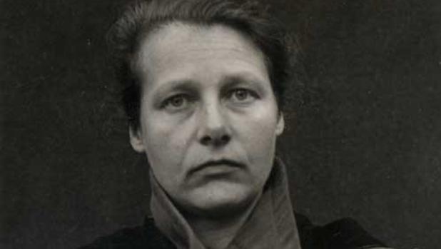 Herta Oberheuser, la sádica enfermera nazi que extirpaba y reimplantaba los miembros a niños vivos