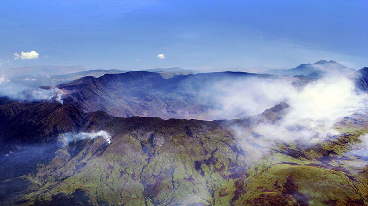 Caldera del volcán Tambora