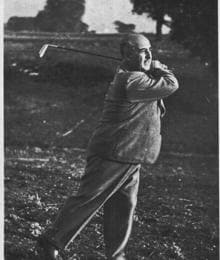Francisco Franco jugando al golf