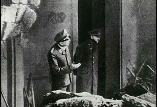 La última fotografía de Hitler en el bunker