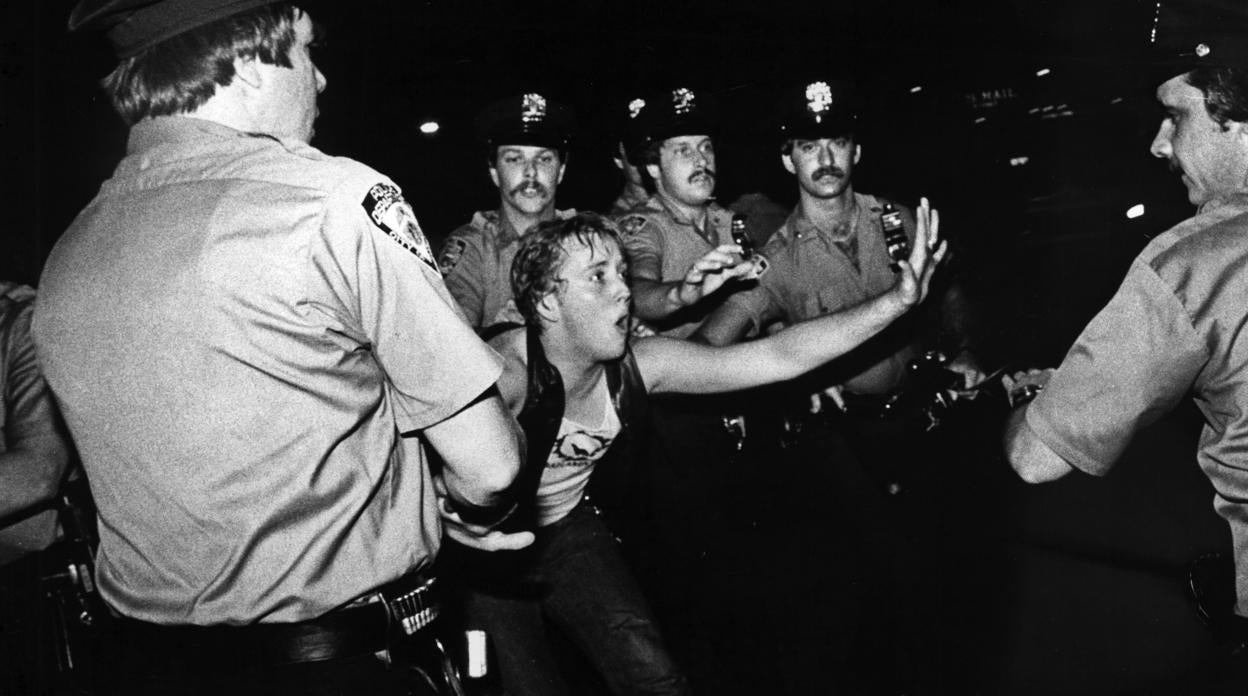 Imagen de los disturbios de Stonewall, el 28 de junio de 1969