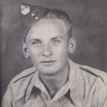 El soldado polaco Waclar Domagala, con 16 años
