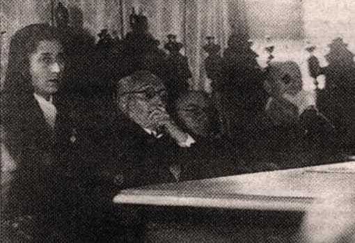 De izquierda a derecha, el Día de la Raza de 1936: Carmen Polo, Unamuno, el cardenal Plà y Millán Astray