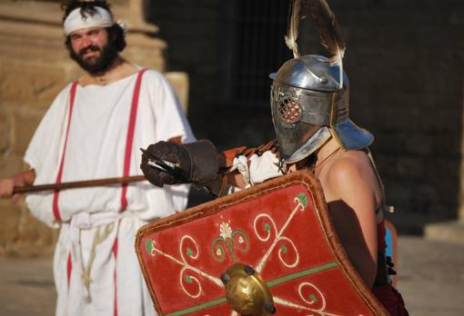 Zulús, británicos y gladiadores en el Certamen Internacional de Novela Histórica de Úbeda