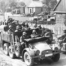La infantería se dirige hacia el frente polaco