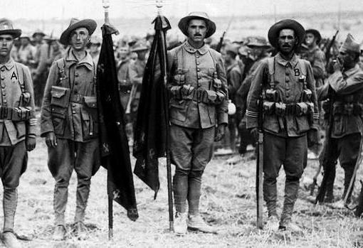 Legionarios, durante los primeros años de la formación de la unidad