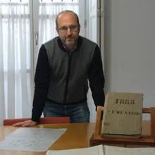 Manuel Izco, en el Archivo Municipal de Puerto Real
