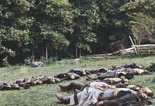 Cadáveres de combatientes de la batalla de Gettysburg.