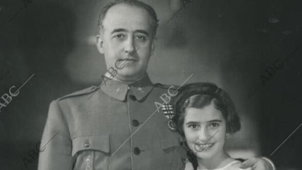 El misterio de Carmencita: ¿era hija de Francisco Franco o de su hermano y una tonadillera?