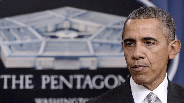 Obama compareciendo este lunes en el Pentágono