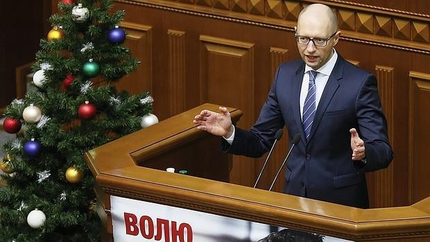 El primer ministro ucraniano, Arsenyi Yatsenyuk, ayer durante una sesión parlamentaria en Kiev