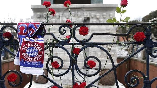 Imagen de la ofrenda floral realizada en Estambul, donde tuvo lugar uno de los últimos atentados de Daesh