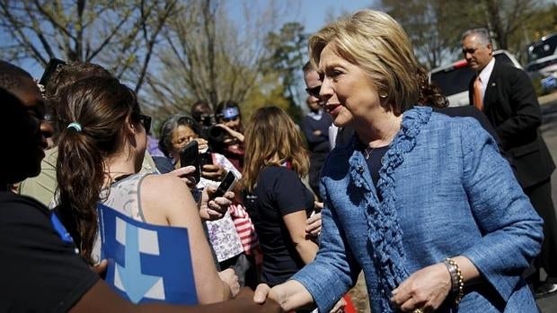 Clinton podría dejar casi sentenciadas las primarias demócratas este martes