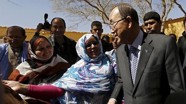 Ban Ki-moon, durante su visita al Sahara