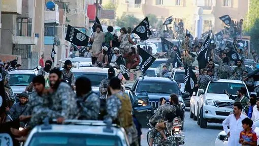 Yihadistas del Daesh en la ciudad de Raqqa