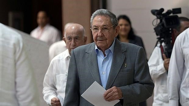 Raúl Castro, reelegido al frente del Partido Comunista de Cuba por otros cinco años