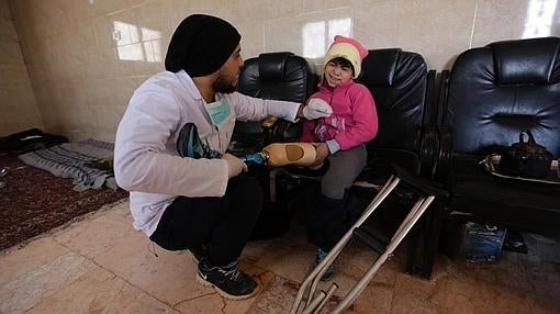 Salma, de 9 años, pisó una de esas minas cuando acudía a visitar a su abuelo