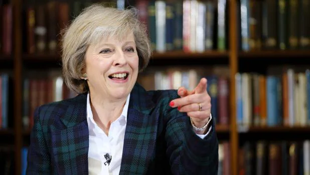 Theresa May, ministra del Interior británica, durante una rueda de prensa el jueves en Londres