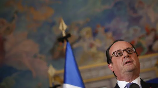 François Hollande este viernes durante la declaración institucional
