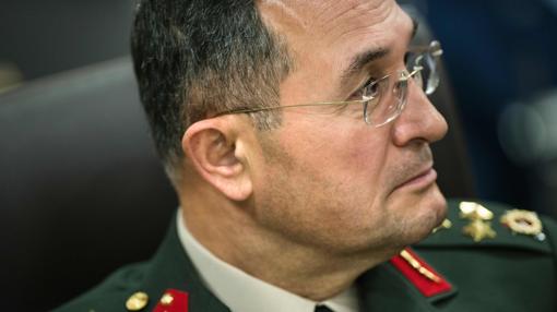 Erdal Ozturk, jefe del Tercer Ejército. Imputado por un delito de traición