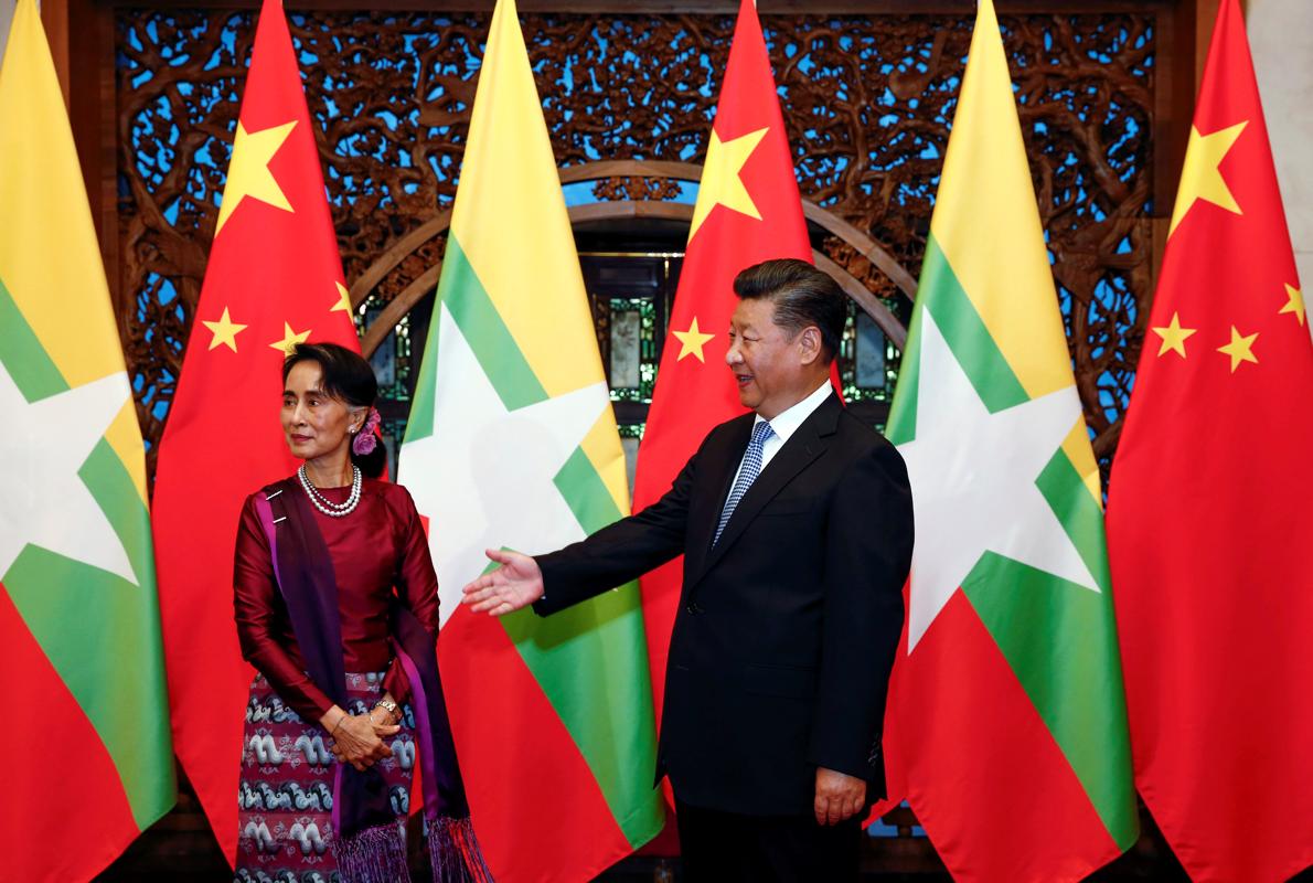 Aung San Suu Kyi y Xi Jinping