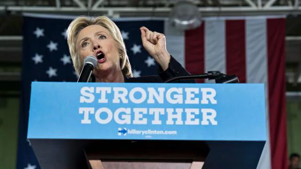 Hillary Clinton, durante un acto político en la Universidad del Sur de Florida, este martes en Tampa