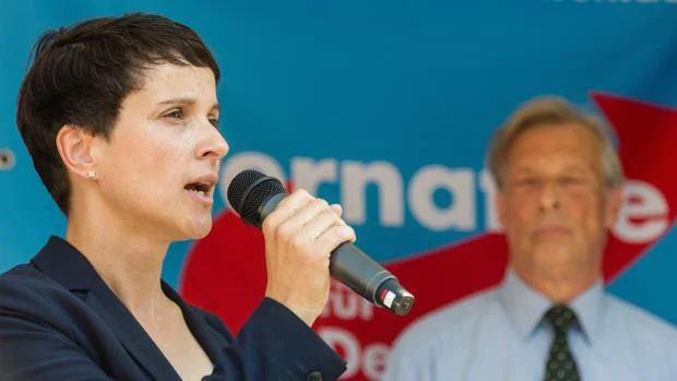 Frauke Petry, colíder de Alternativa para Alemania (AfD), este sábado, durante el cierre de campaña en Hanover
