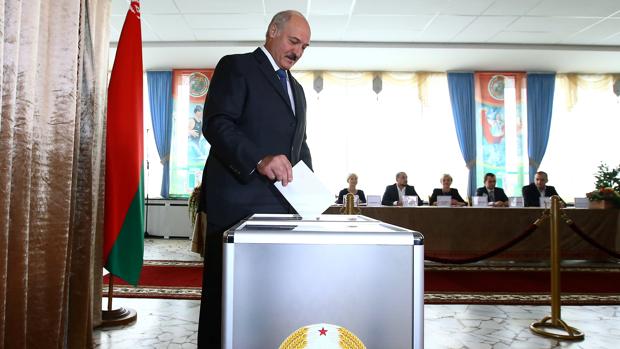 El presidente Alexander Lukashenko es considerado por algunos como «el último dictador de Europa»