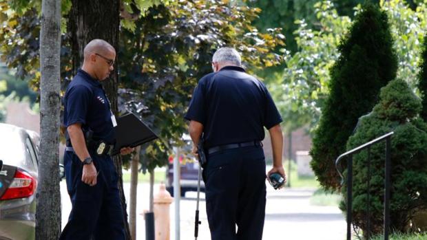 Un policía mata en Ohio a un niño que llevaba una pistola de balines