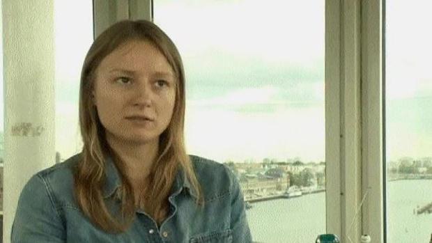 Janina Findeisen en una entrevista con la cadena alemana ARD