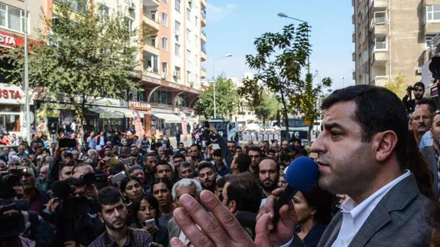 Detenidos los colíderes del prokurdo HDP, el tercer partido más importante de Turquía