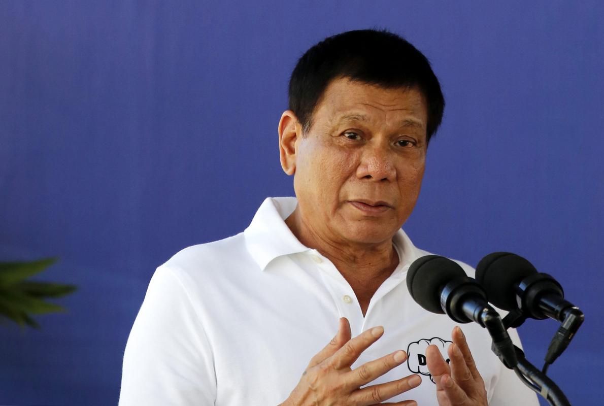 El presidente filipino, Rodrigo Duterte, asiste a la inauguración del Centro de Rehabilitación y Tratamiento de Drogadicciones