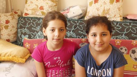 Madih y Jumnan, dos niñas sirias que viven en Estambul