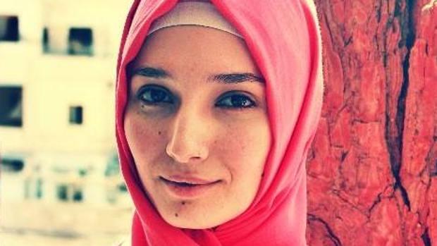 Lina Shamy, uno de las vecinas del este de Alepo que informa en las redes sociales