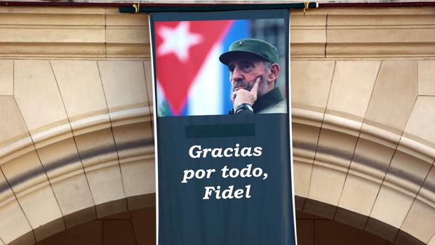 La nueva norma también establece limitaciones en el uso de la propiedad industrial para evitar la comercialización de la imagen de Fidel