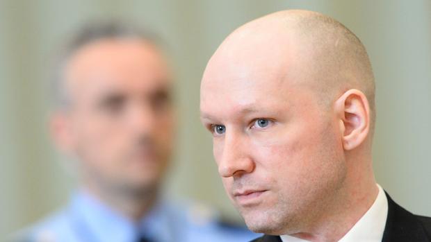 Comienza el juicio de apelación del Estado noruego contra el terrorista Breivik