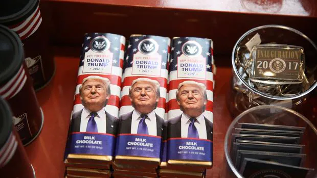 Chocolatinas con el rostro de Trump para el día de la toma de posesión