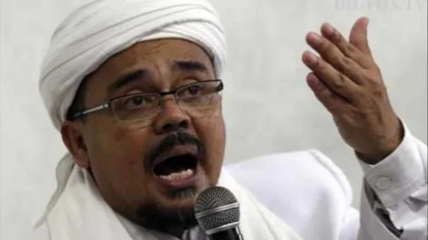 El líder islámico indonesio Habib Rizieq vuelve a la carga en sus acusaciones de blasfemia