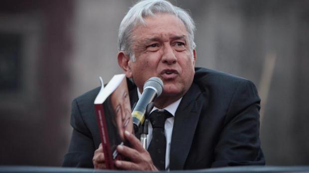 López Obrador a finales de enero, en la presentación de su libro para las elecciones de 2018