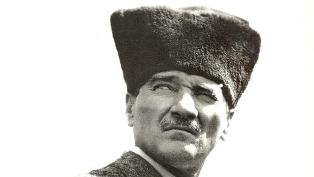 Mustafá Kemal Ataturk, fundador de la Turquía moderna