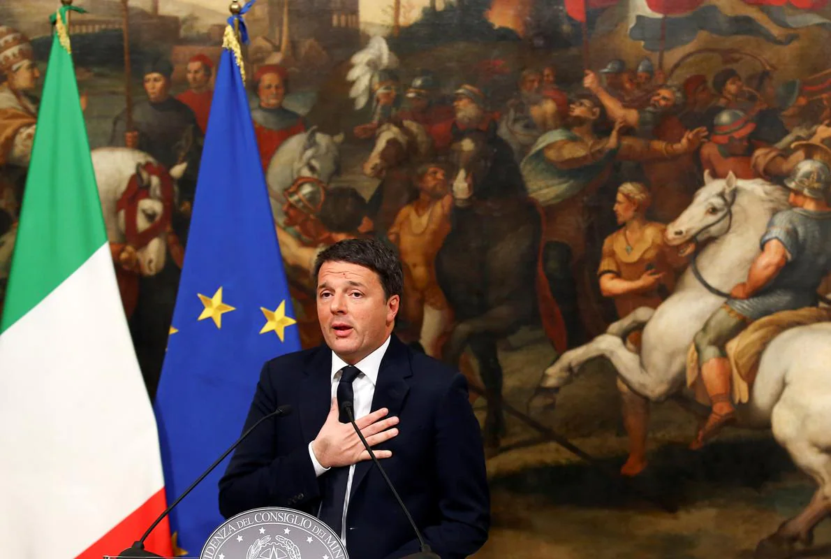 Renzi, durante su comparecencia ante los medios tras conocer que había perdido el referéndum