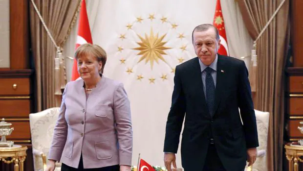 Angela Merkel, junto a Recep Tayyip Erdogan