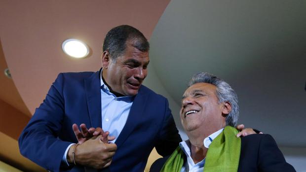 Rafael Correa y Lenín Moreno, tras conocer los primeros sondeos a pie de urna