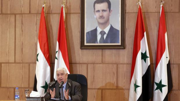 l ministro sirio de Exteriores, Walid al Mualem, ofrece una rueda de prensa en Damasco (Siria)